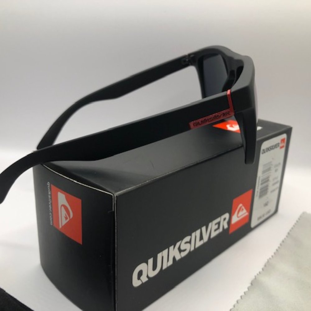 TWO New Quicksilver Sunglass Set. - Picture 6 of 8